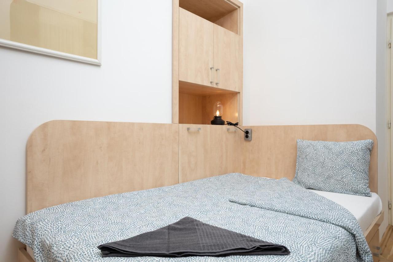 Emerald Suite With Free Parking Budapest Kültér fotó